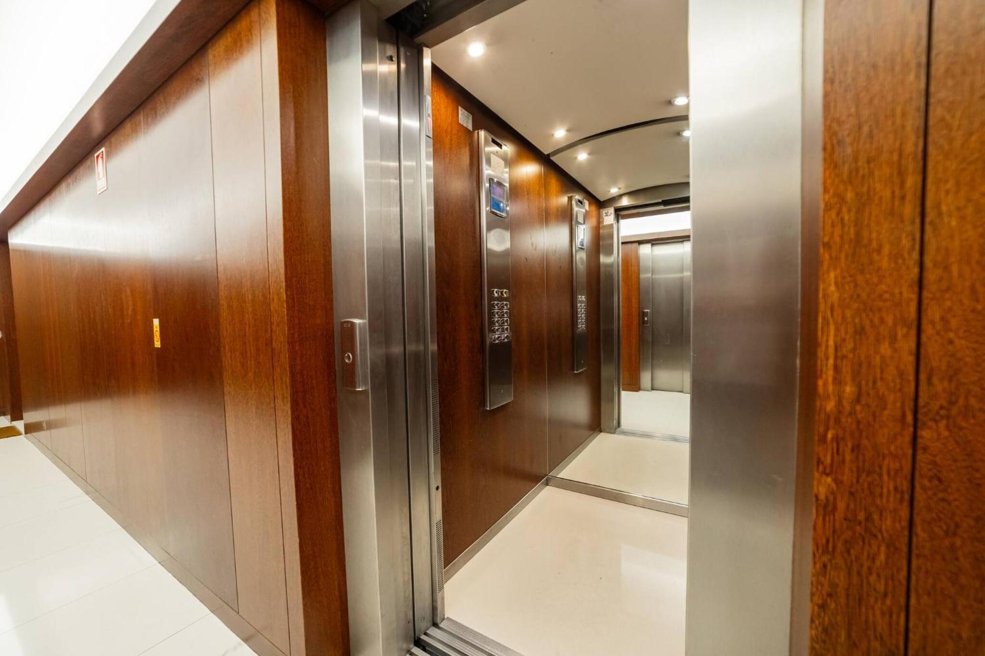 Modern Cedofeita By Hosty Apartment Порто Екстериор снимка