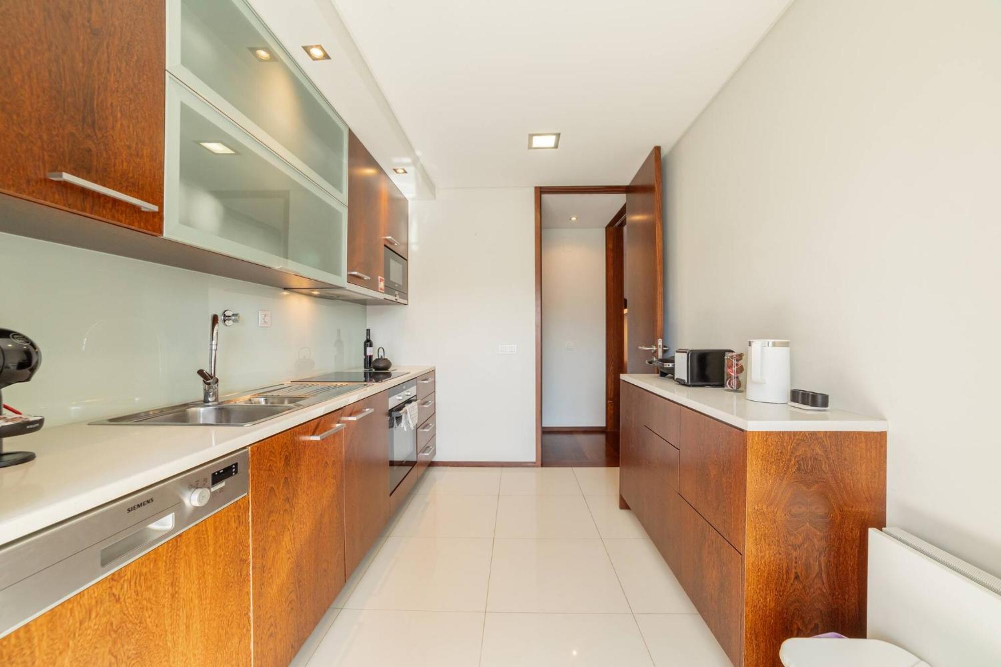 Modern Cedofeita By Hosty Apartment Порто Екстериор снимка