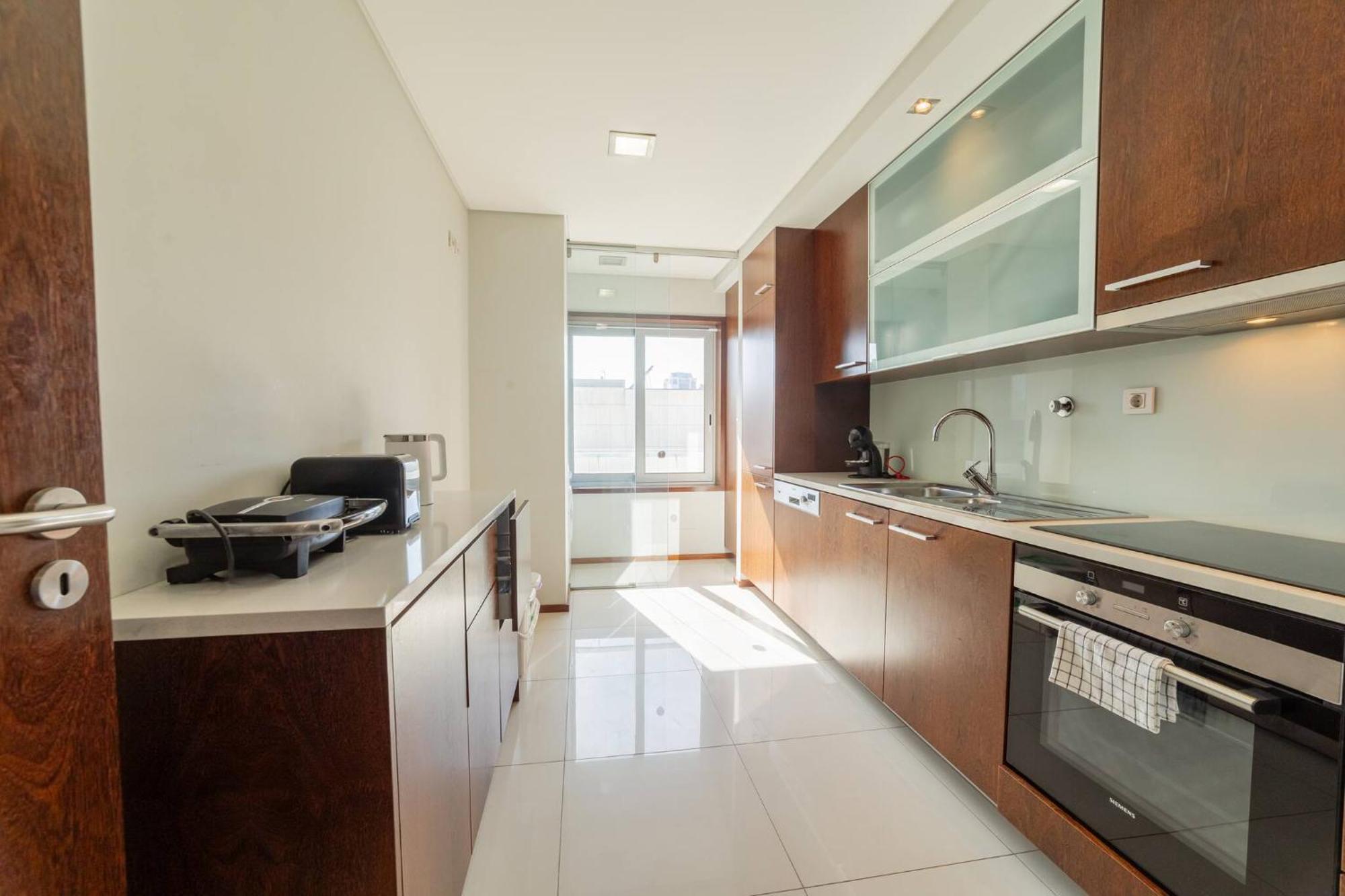 Modern Cedofeita By Hosty Apartment Порто Екстериор снимка