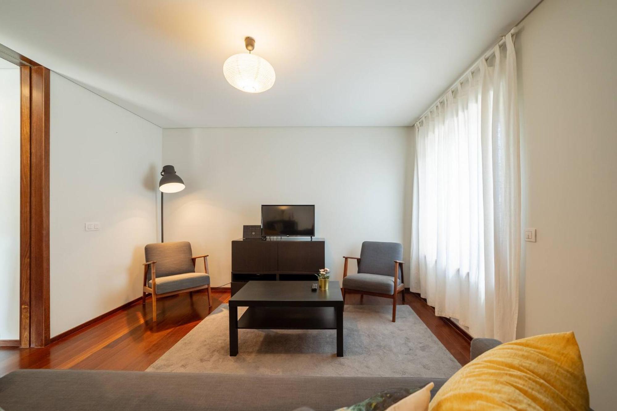 Modern Cedofeita By Hosty Apartment Порто Екстериор снимка