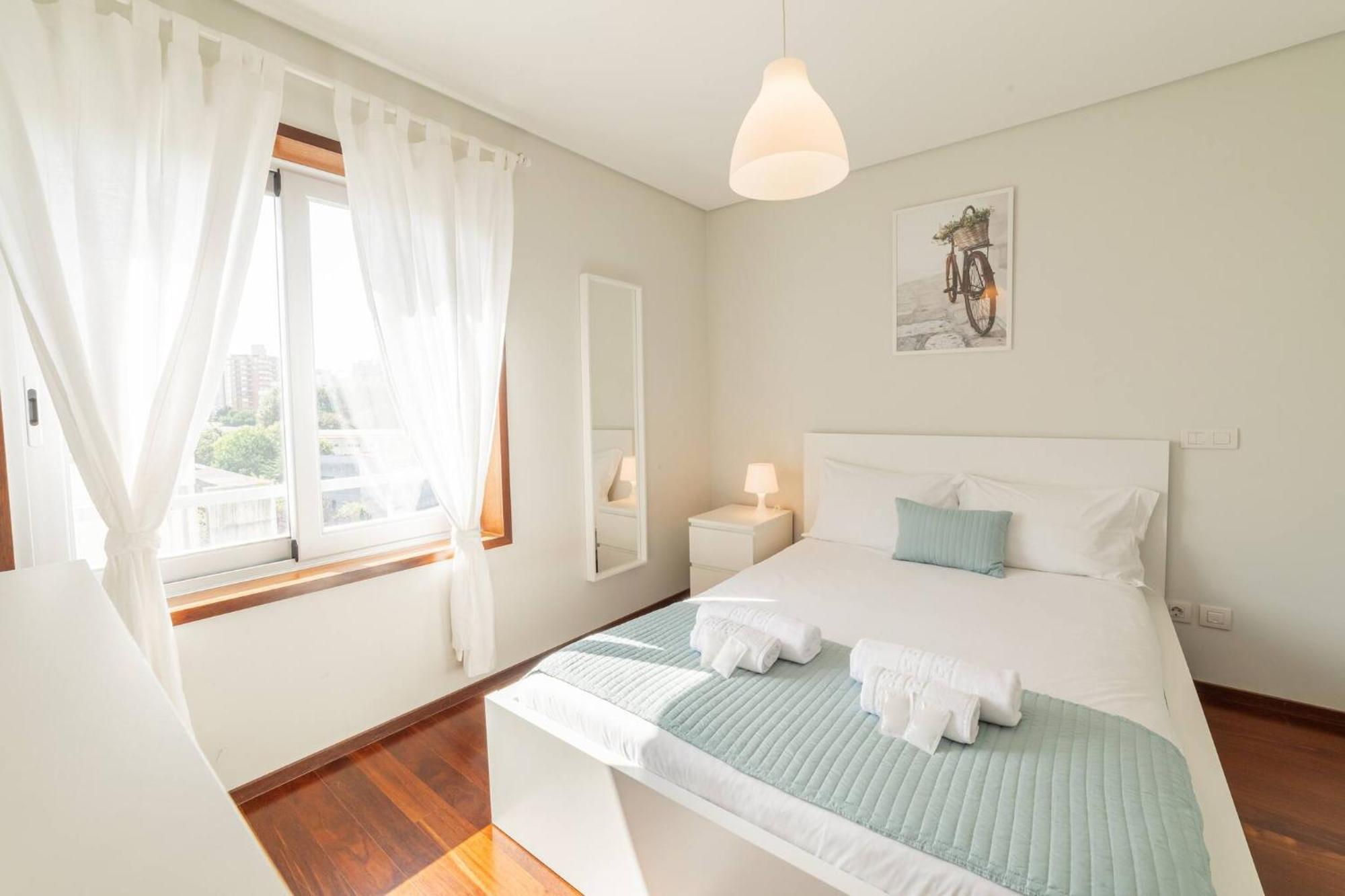 Modern Cedofeita By Hosty Apartment Порто Екстериор снимка